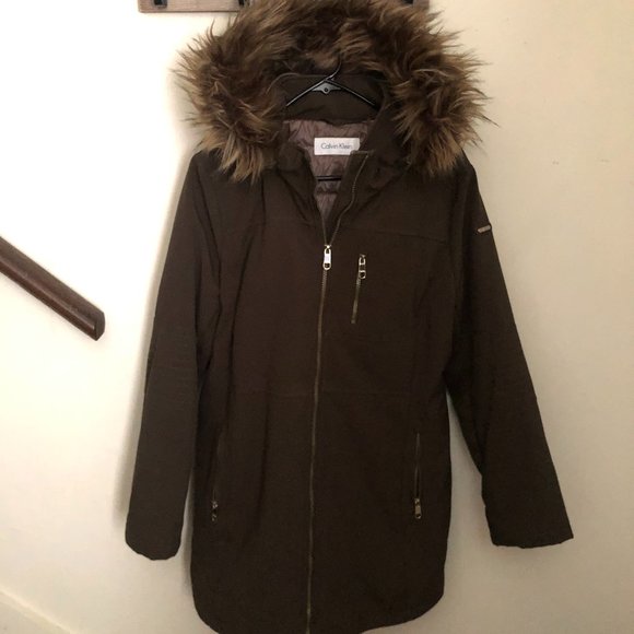 green parka with faux fur hood